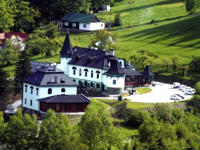 Hotel Zlaty Orel 오스트라비체 외부 사진